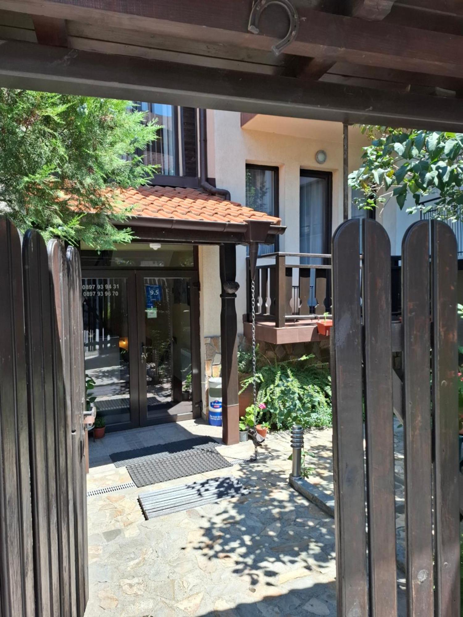 Guest House Skabrin バンスコ エクステリア 写真